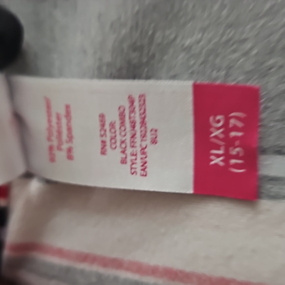 Low Cut V Neck Blouse Long Sleeve - Picture 3 of 7